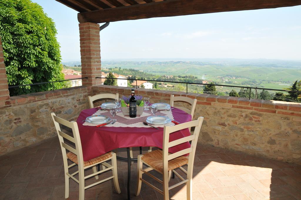 Villa La Terrazza à Chianni Extérieur photo